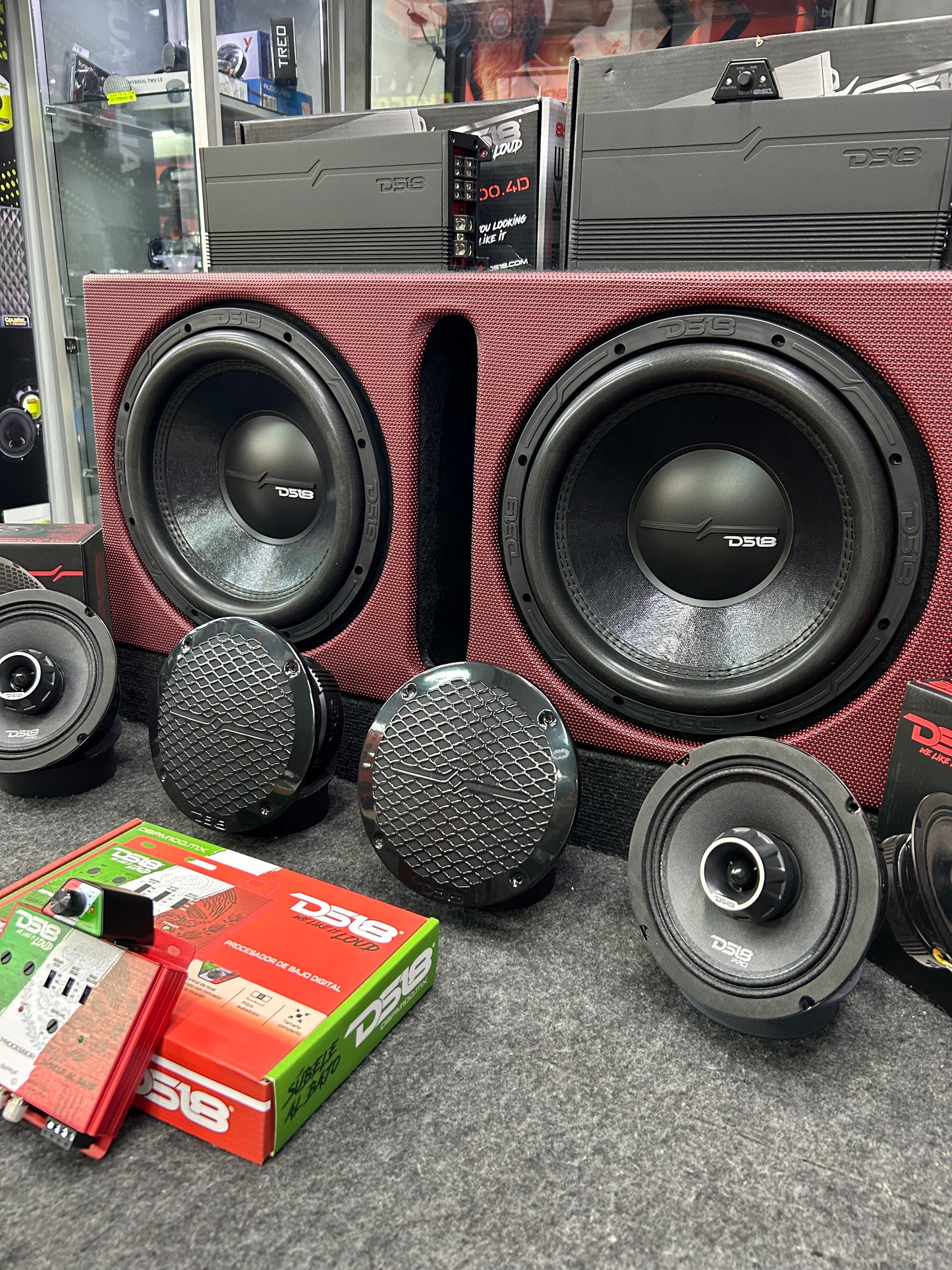 SUENA DURO Y MARCA LA DIFERENCIA / DS18 / 150526 / HAR