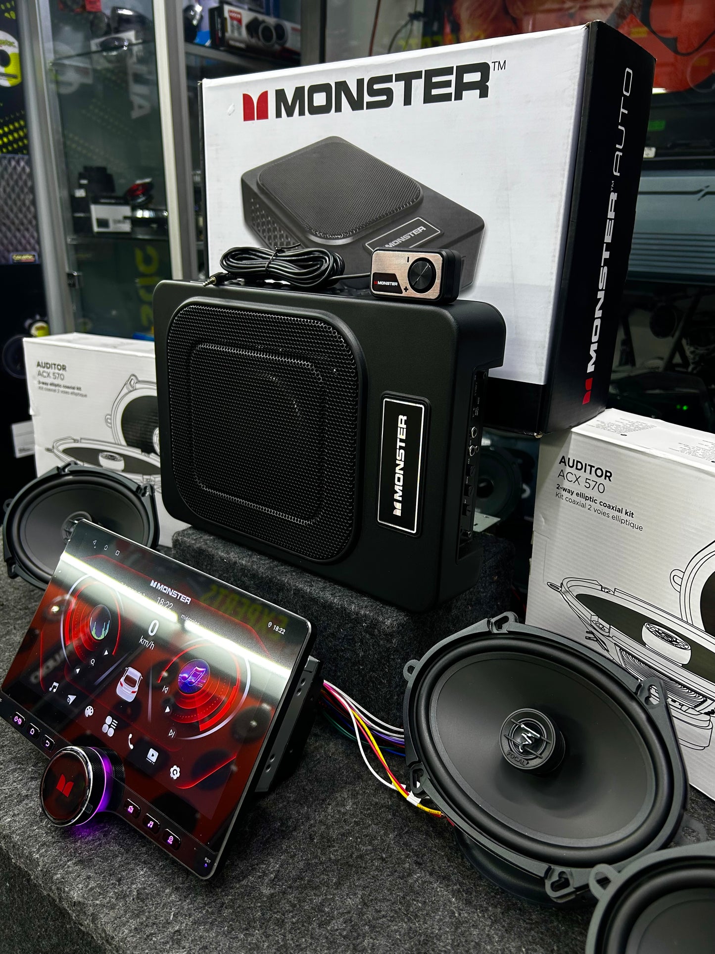 LLEVA EL AUDIO DE TU COCHE AL SIGUIENTE NIVEL CON LO UÑTIMO EN TECNOLOGÍA / FOCAL / ATOMIC / FOCAL / MONSTER / 300626 / VDR