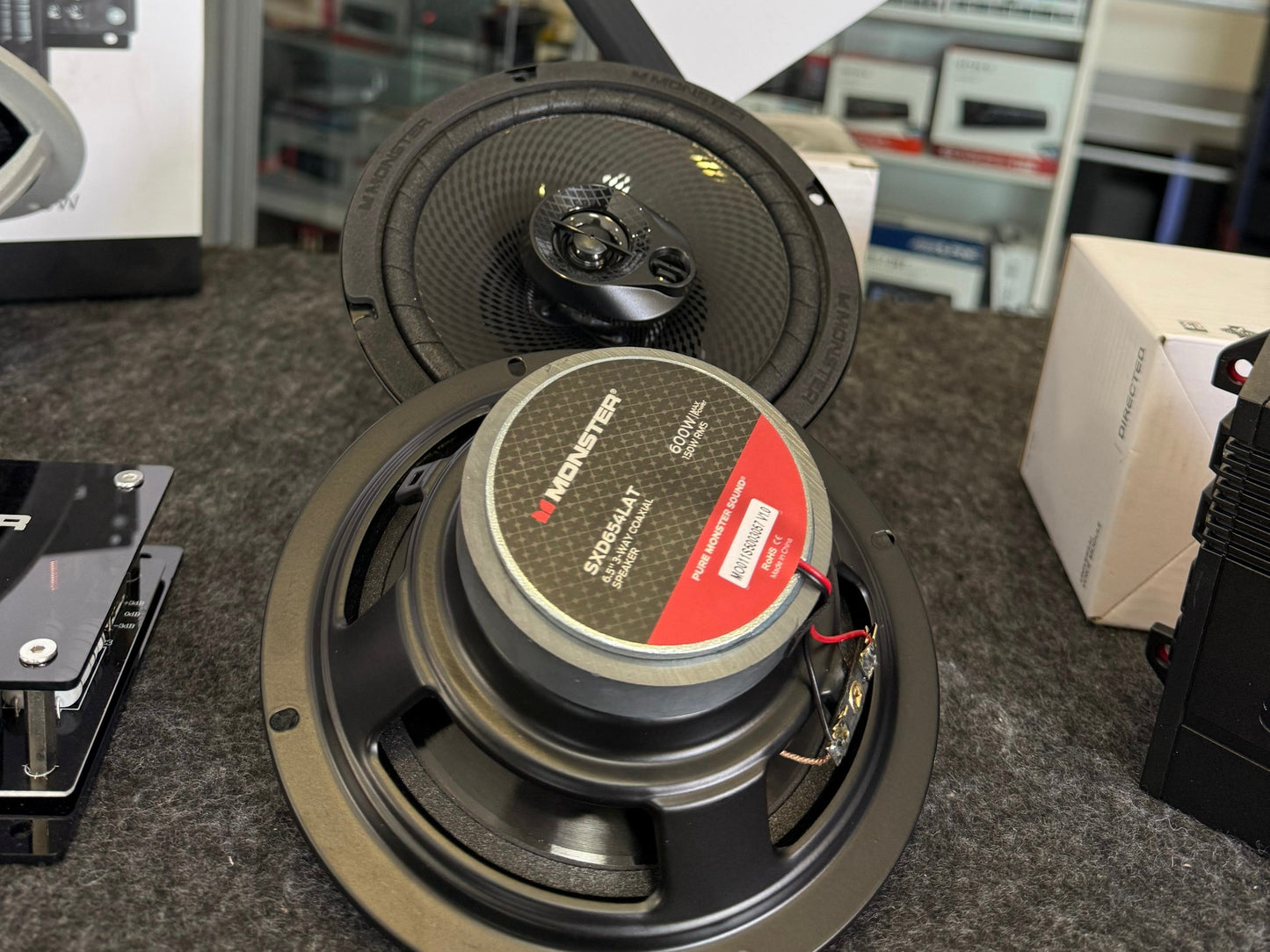 PAQUETE SET DE MEDIOS/BOCINAS/MONSTER/DS18/AUDIOBAHN/220126/DC