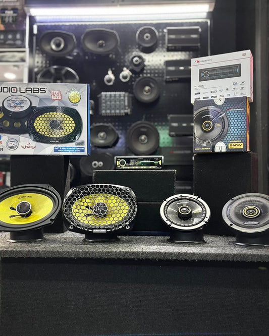 PAQUETE ESTEREO CON BOCINAS/NAKAMICHI/AUDIOLABS/AUDIOBAHN/260126/KP