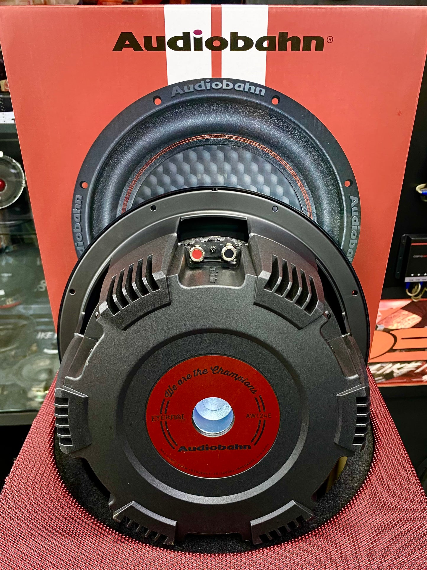 COMBINACION ENTRE POTENCIA Y ESTÉTICA / ROCK SERIES / AUDIOBAHN / 270426 / DCA