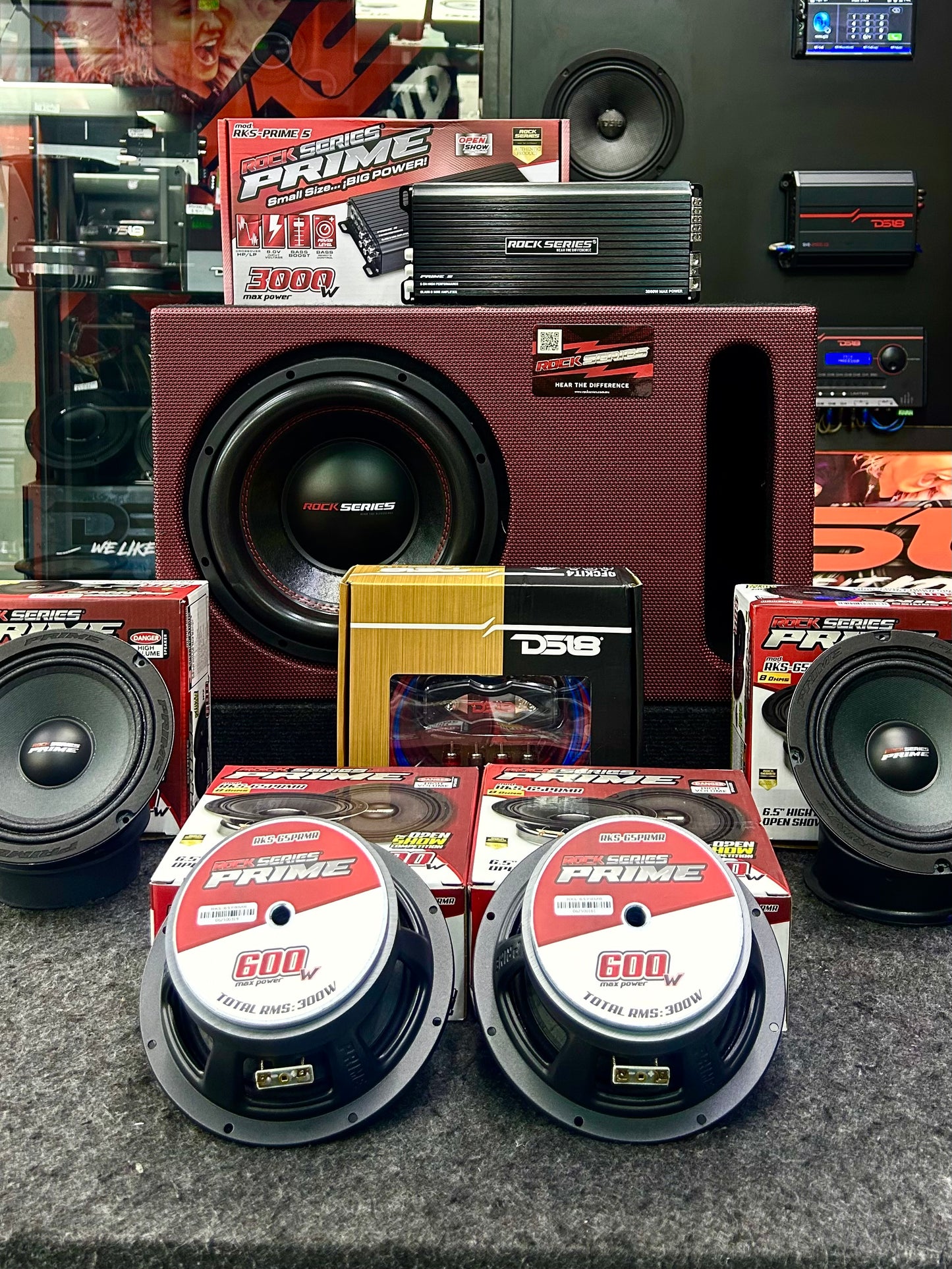 REGÁLATE UNA RENOVACIÓN DE TU EQUIPO DE AUDIO / ROCK SERIES / DS18 / 160626 / DCA
