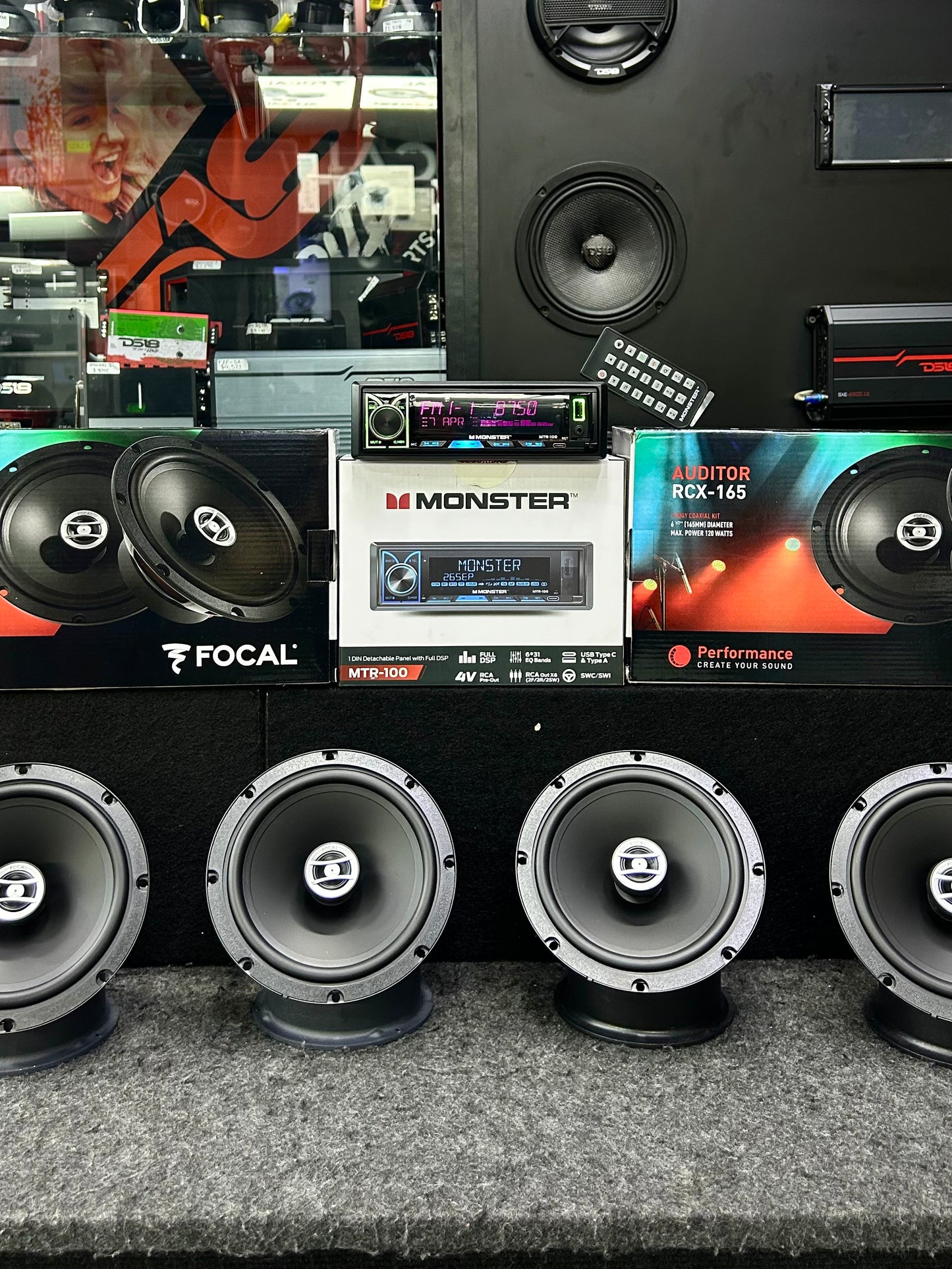 EVOLUCIONA TU AUDIO HA ALTA CALIDAD Y FIDELIDAD / FOCAL / MOSTER / 010726 / JCP