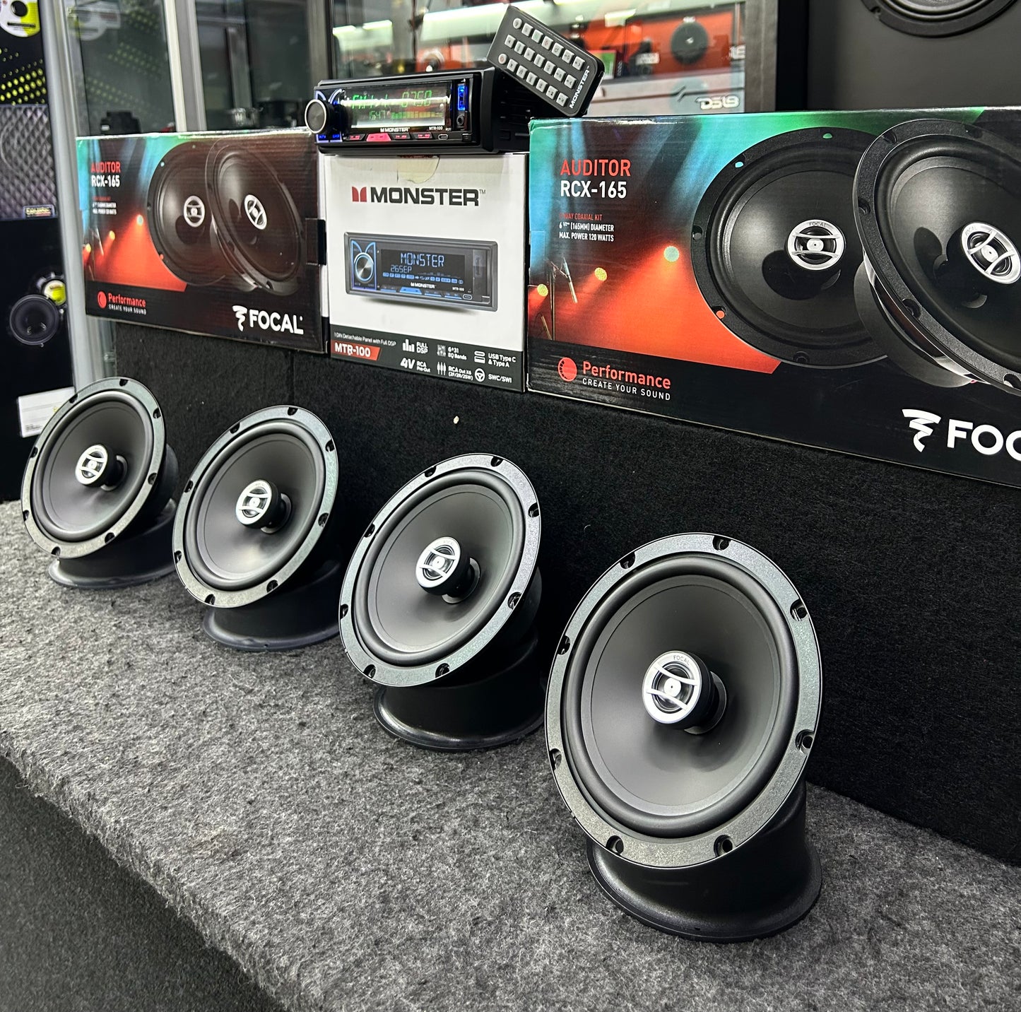 EVOLUCIONA TU AUDIO HA ALTA CALIDAD Y FIDELIDAD / FOCAL / MOSTER / 010726 / JCP