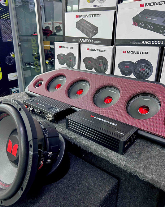 EQUIPA TU VEHÍCULO CON ESTE MONSTER DE AUDIO COMPLETO / 200226 / HAR