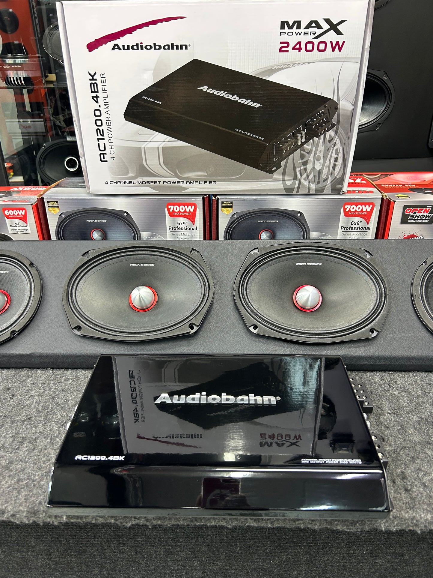 ADQUIERE ESTE EQUIPO OPEN SHOW DE MIDRANGE Y DALE POTENCIA A TU VEHÍCULO CON ESTE INCREÍBLE AMPLIFICADOR / ROCK SERIES / AUDIOBAHN / 050326 / HAR