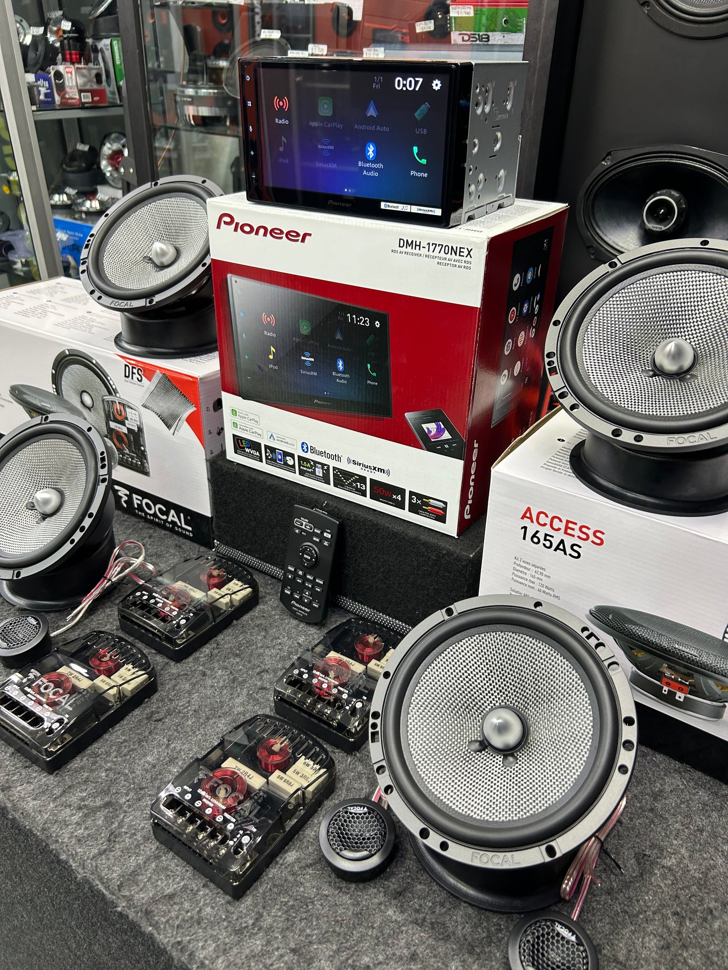 BUSCAS CALIDAD DE AUDIO Y UNA PANTALLA CON CONECTIVIDAD INALÁMBRICA ESTE PAQUETE DEBE SER TUYO / FOCAL / PIONEER /060326 / HAR