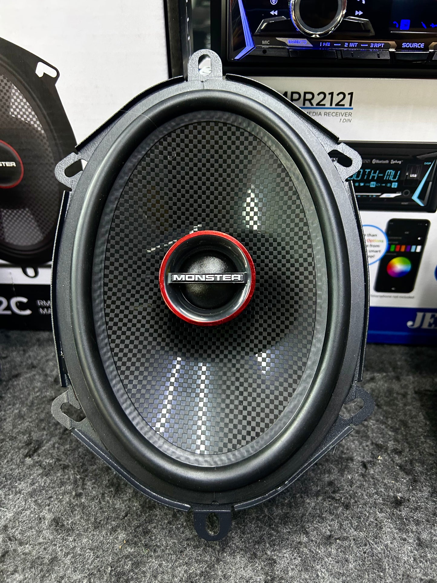 SIENTES QUE A TUS CANCIONES LES HACE FALTA POTENCIA / MONSTER / JENSEN / 300726 / JCP