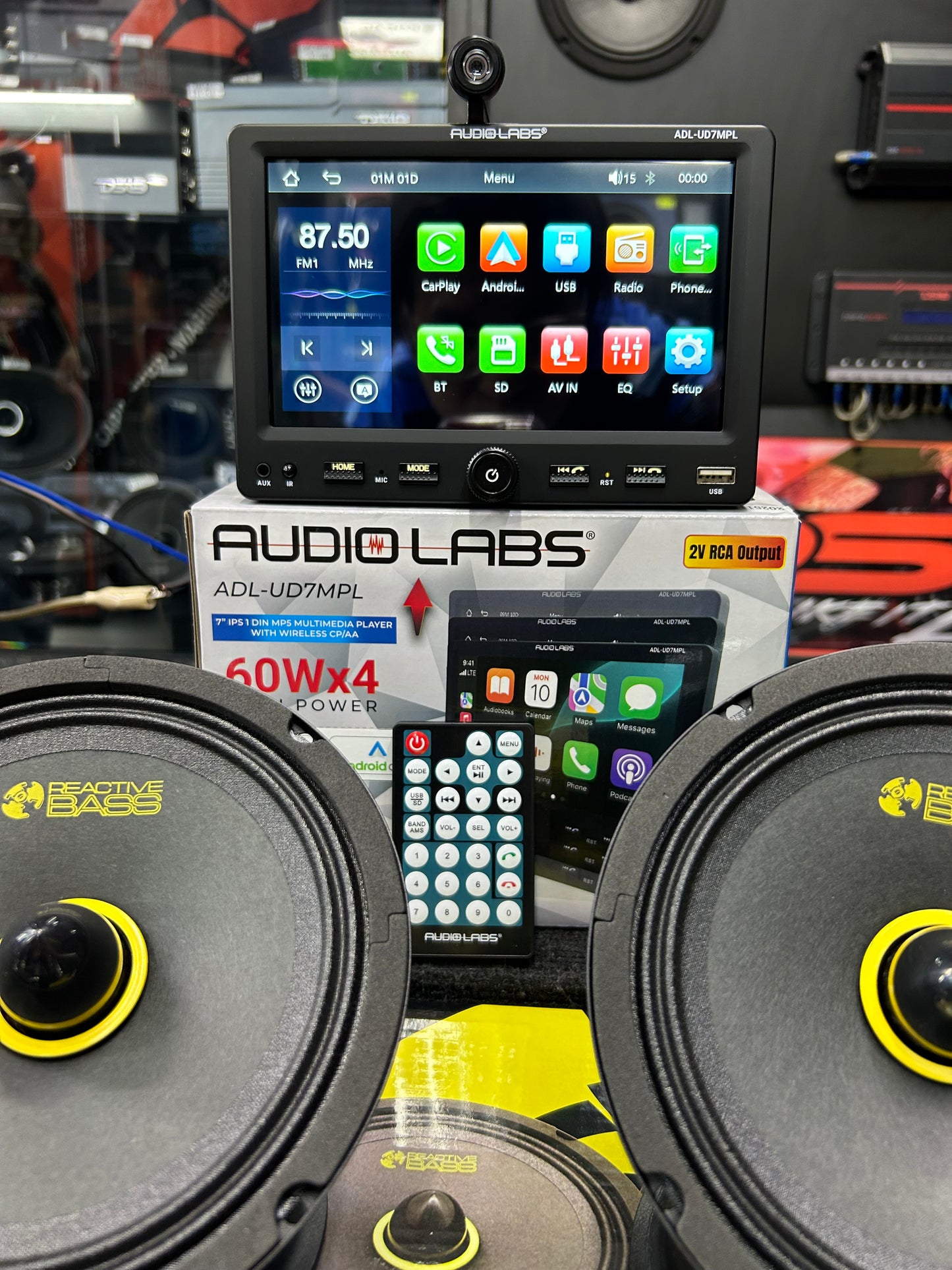 PAQUETE 1 SET DE MEDIOS + PANTALLA 7 / REACTIVE BASS / AUDIO LABS / 100326 / HAR