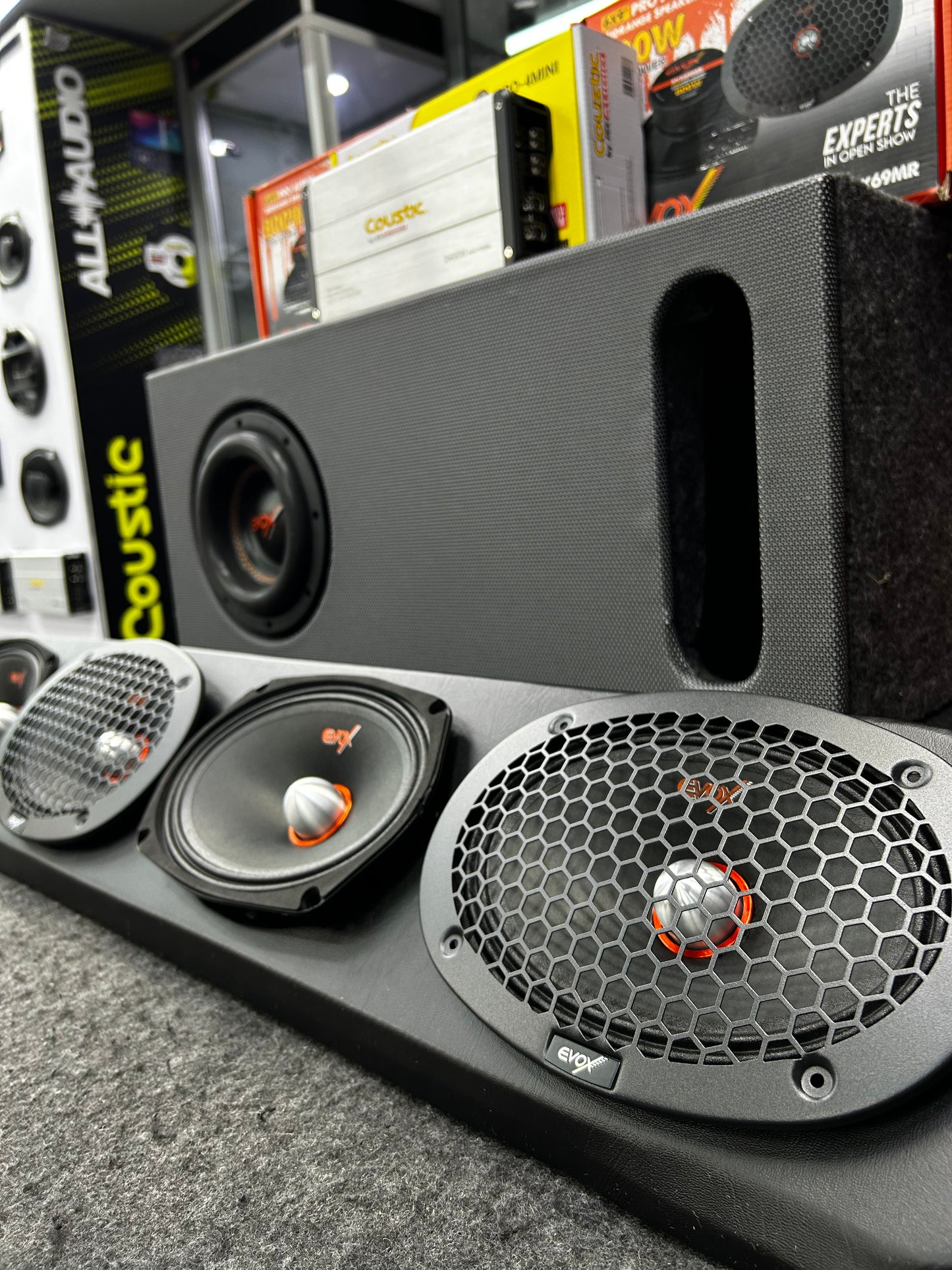 ¿QUIERES AUMENTAR EL AUDIO DE TU VEHÍCULO? EVOX / 200426 / VDR