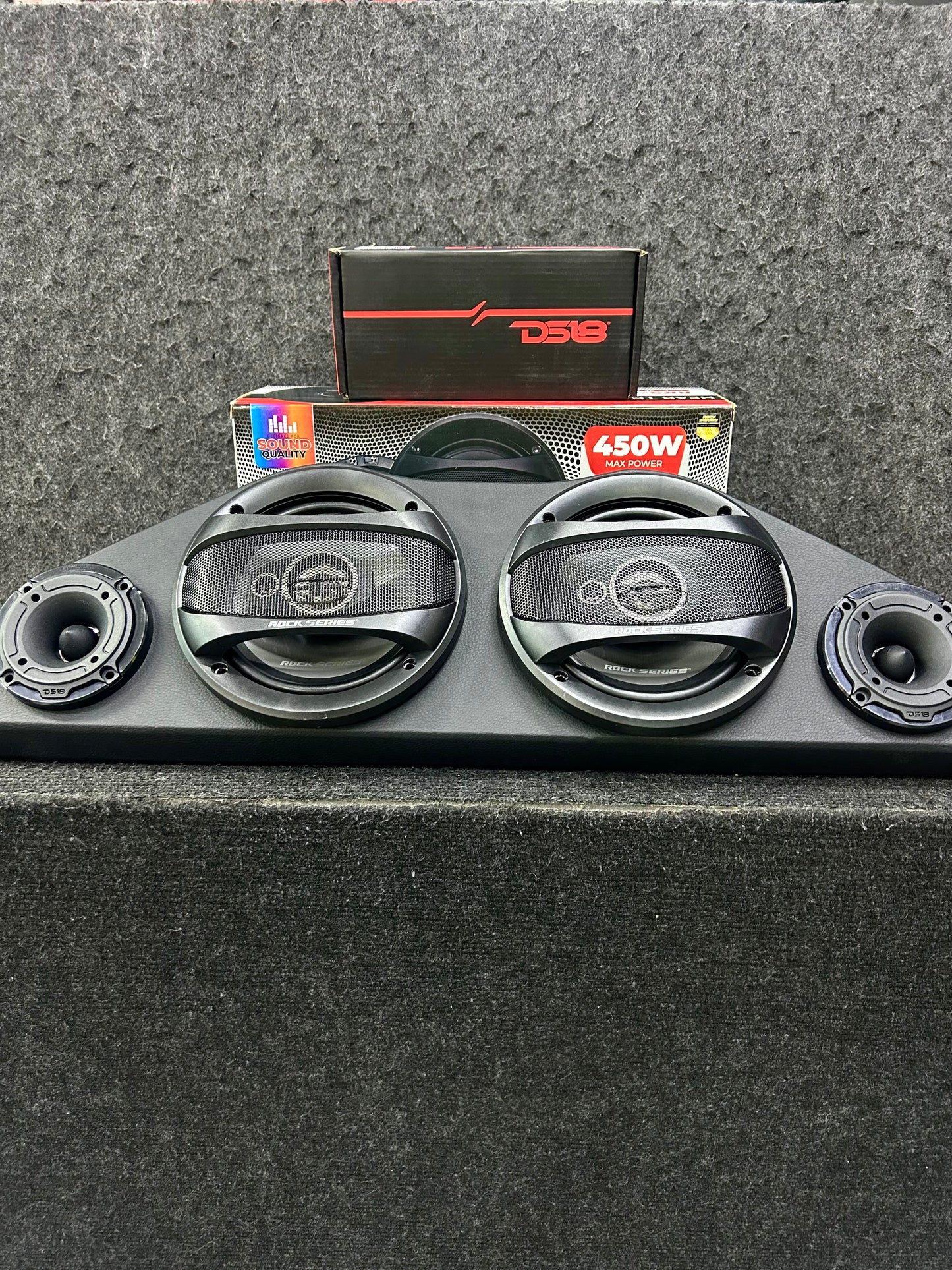 SUBE EL VOLUMEN AHORRANDO / DS18 / ROCK SERIES / 190726 / JCP