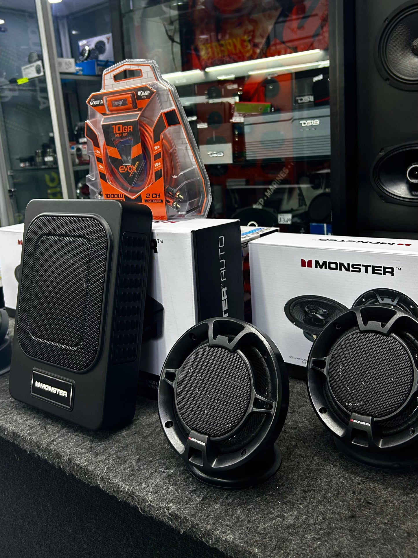 CAMBIA EL AUDIO DE TU COCHE SIN TANTAS MODIFICACIONES / MONSTER / EVOX / 270426 / VDR