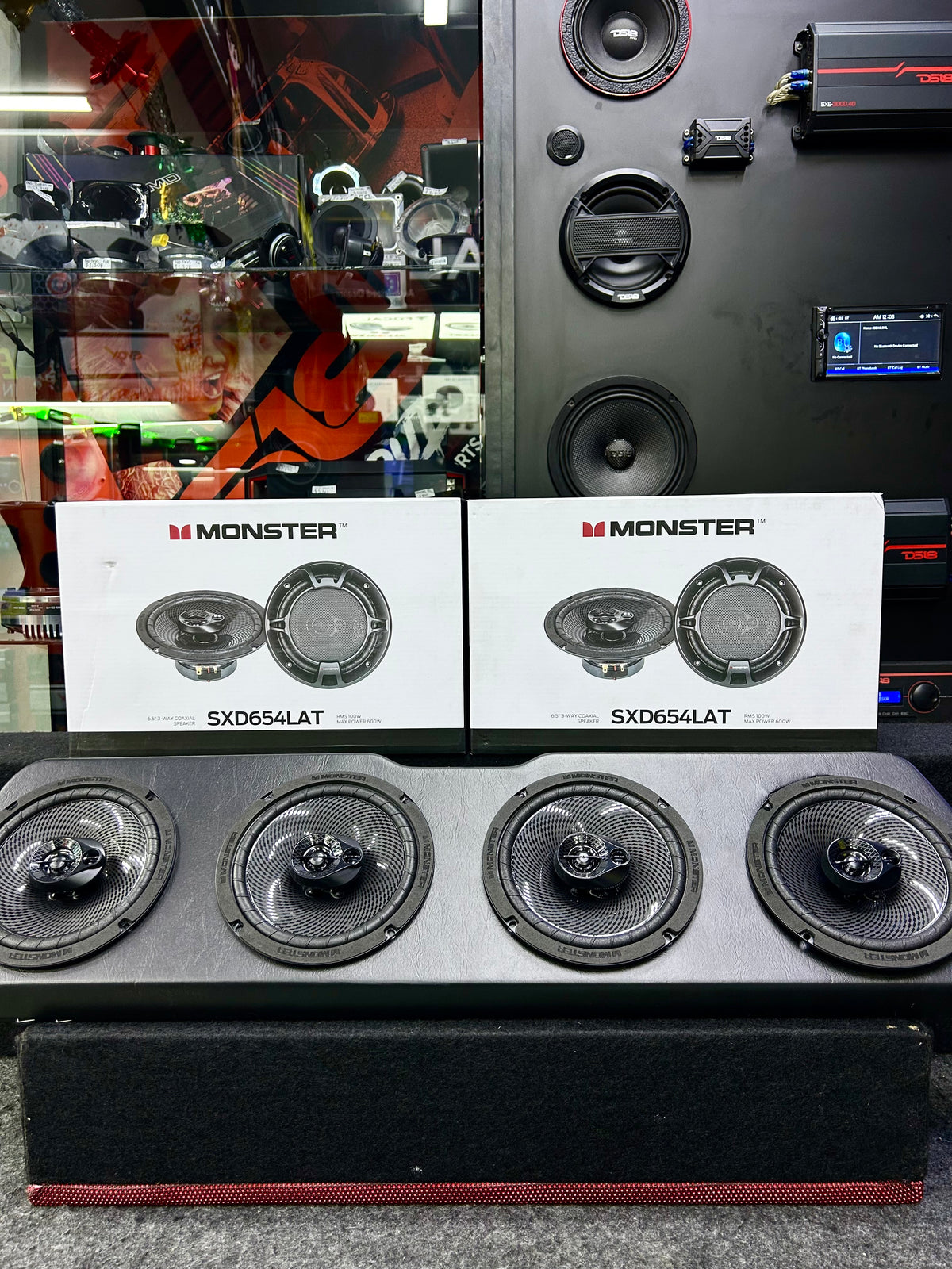 NO NECESITAS GASTAR TANTO PARA SONAR BIEN / MONSTER / 051026 / JCP