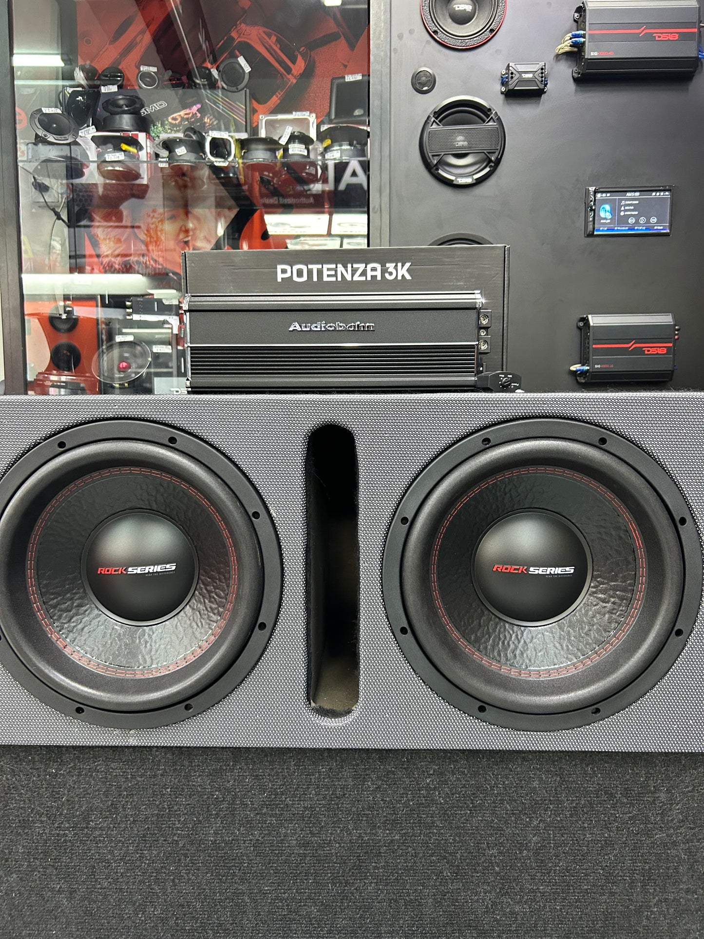 LLÉVATE ESTE COMBO DE POTENCIA / ROCK SERIES / AUDIOBAHN / 010526 / HAR
