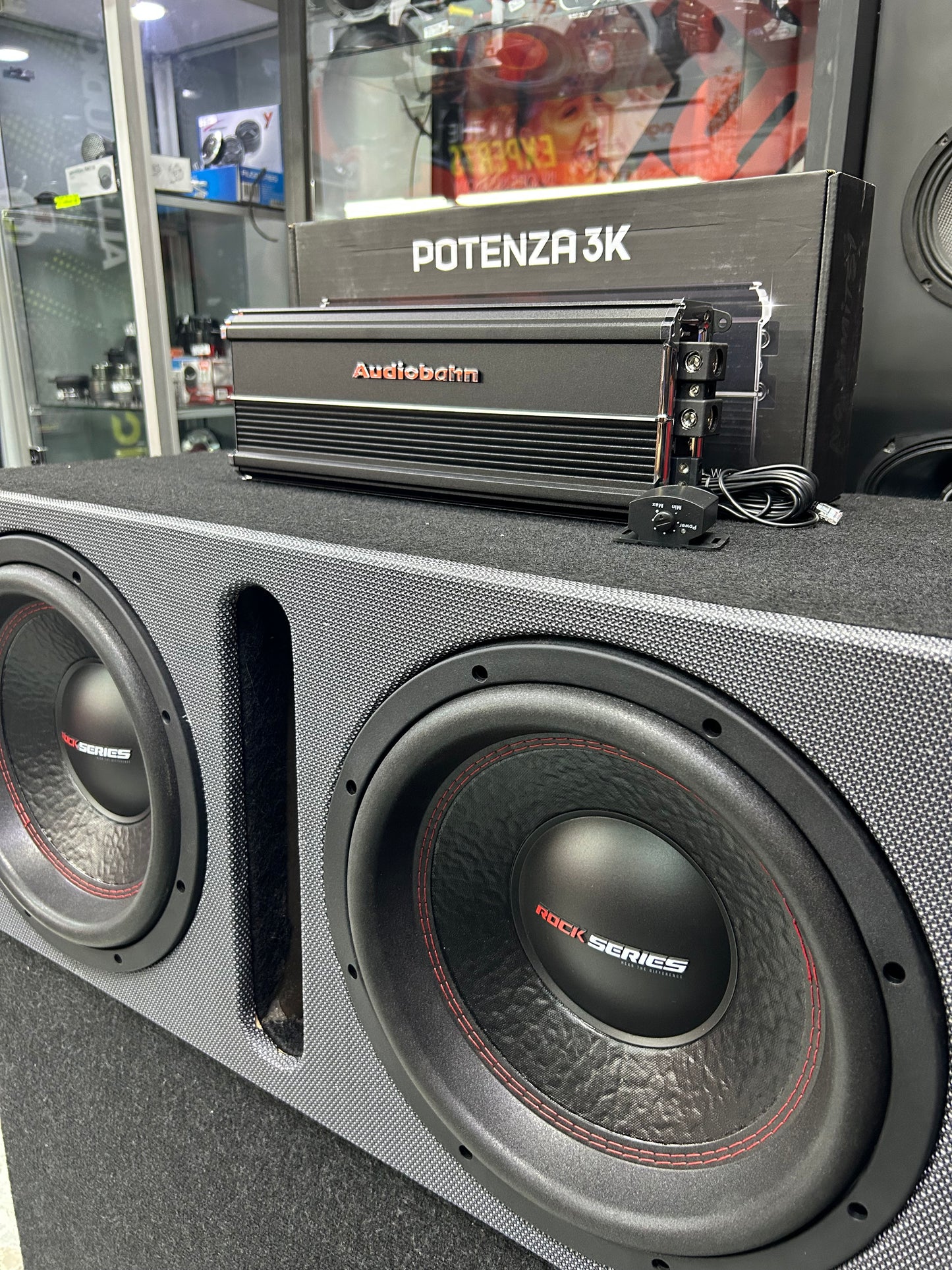 LLÉVATE ESTE COMBO DE POTENCIA / ROCK SERIES / AUDIOBAHN / 010526 / HAR