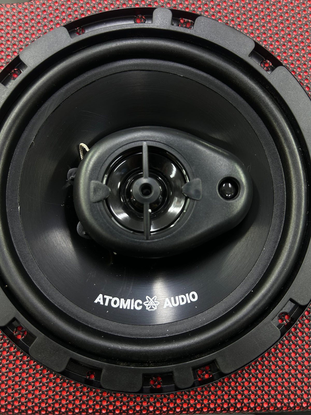 SUBIDÓN DE VOLUMEN / ATOMIC / 071026 / JCP