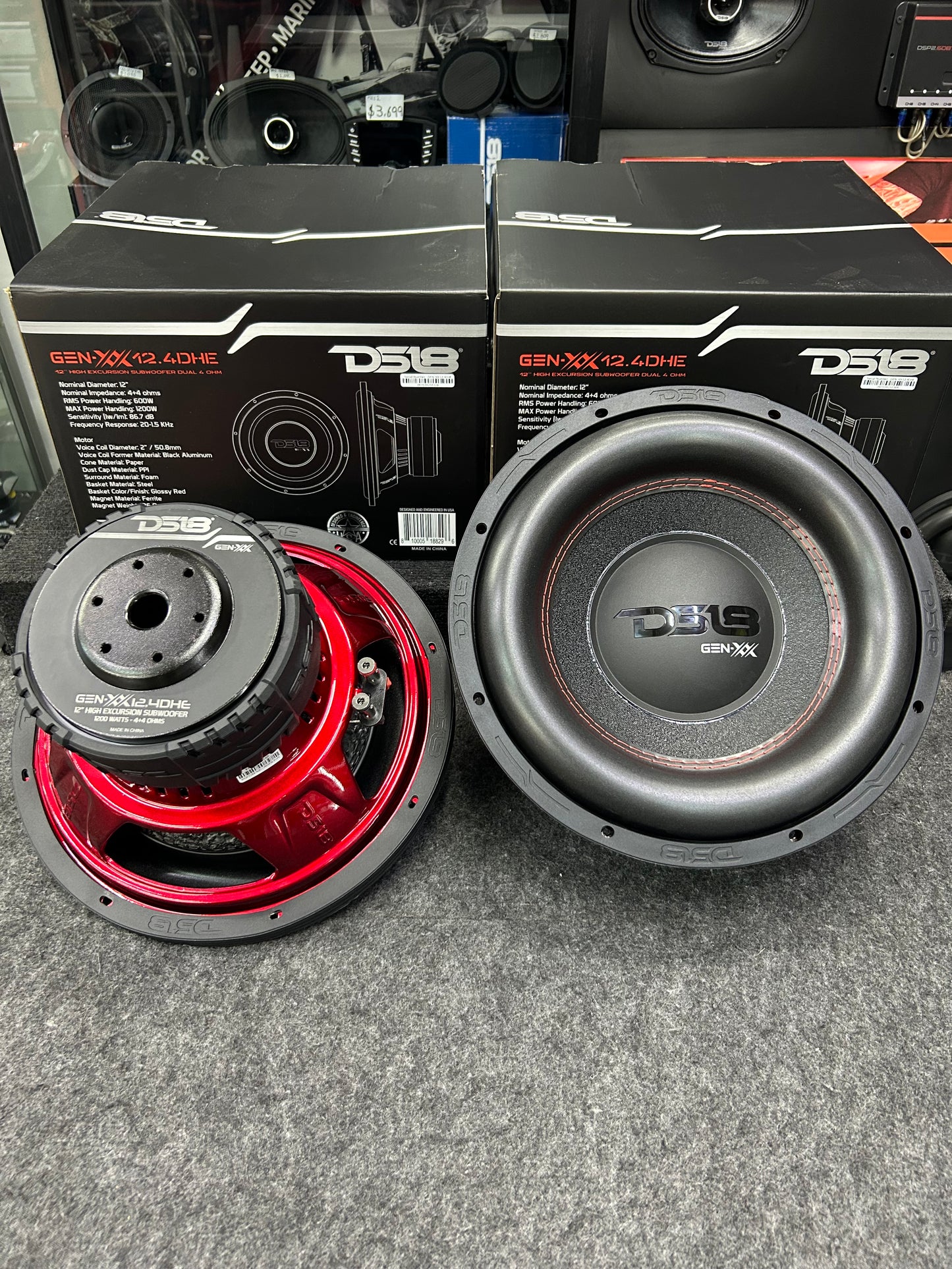 POTENCIA Y FIDELIDAD EN ESTE COMBO COMPLETO DE AUDIO / DS18 / ROCK SERIES / 110526 / HAR