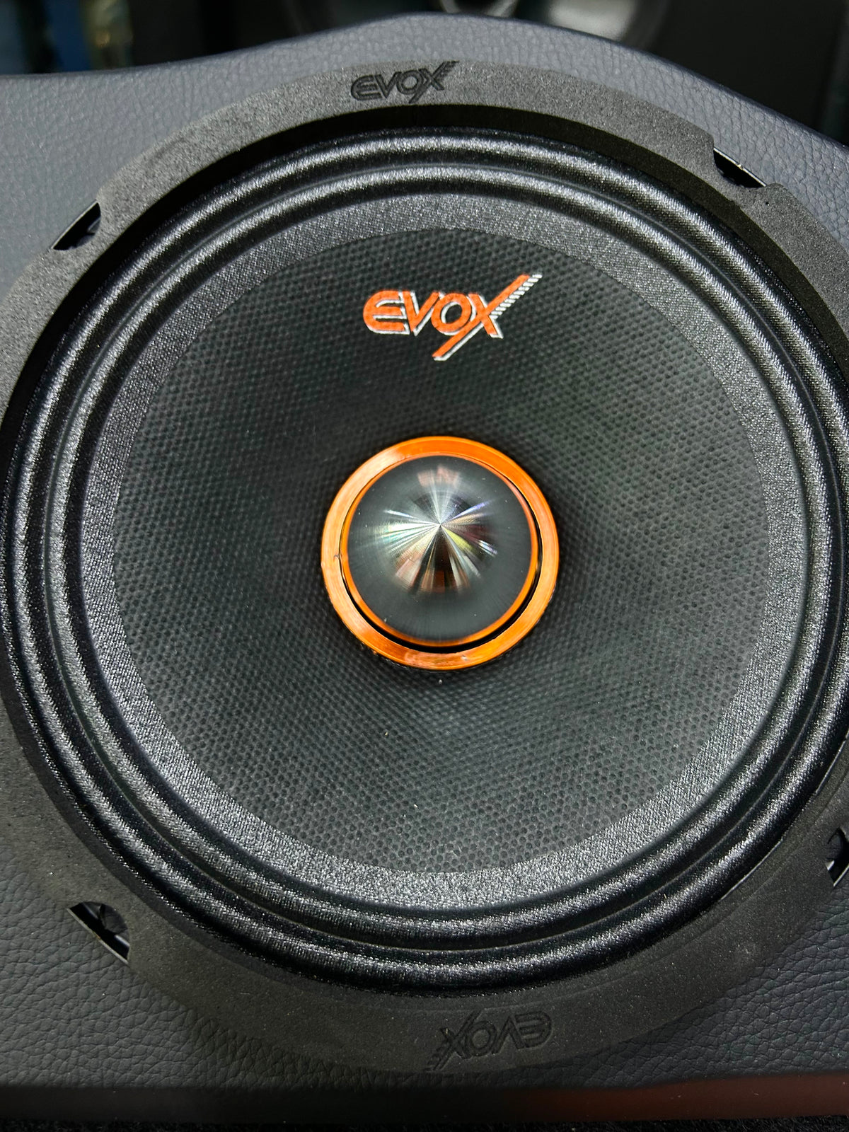SUSTOS QUE DAN GUSTO / EVOX / 191026 / JCP
