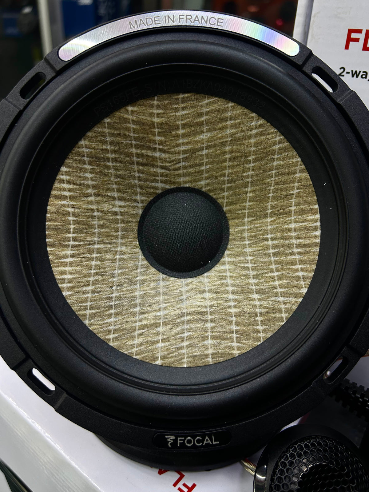 LA ELEGANCIA DEL LINO TRANSFORMADA EN SONIDO / FOCAL / 211026 / JCP