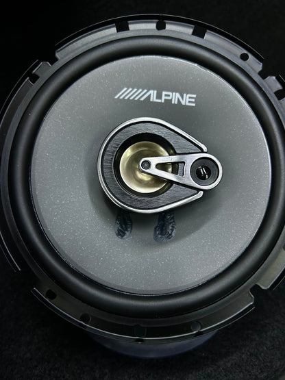 CALIDAD ALPINE PARA TU NAVE / ALPINE / 231026 / JCP