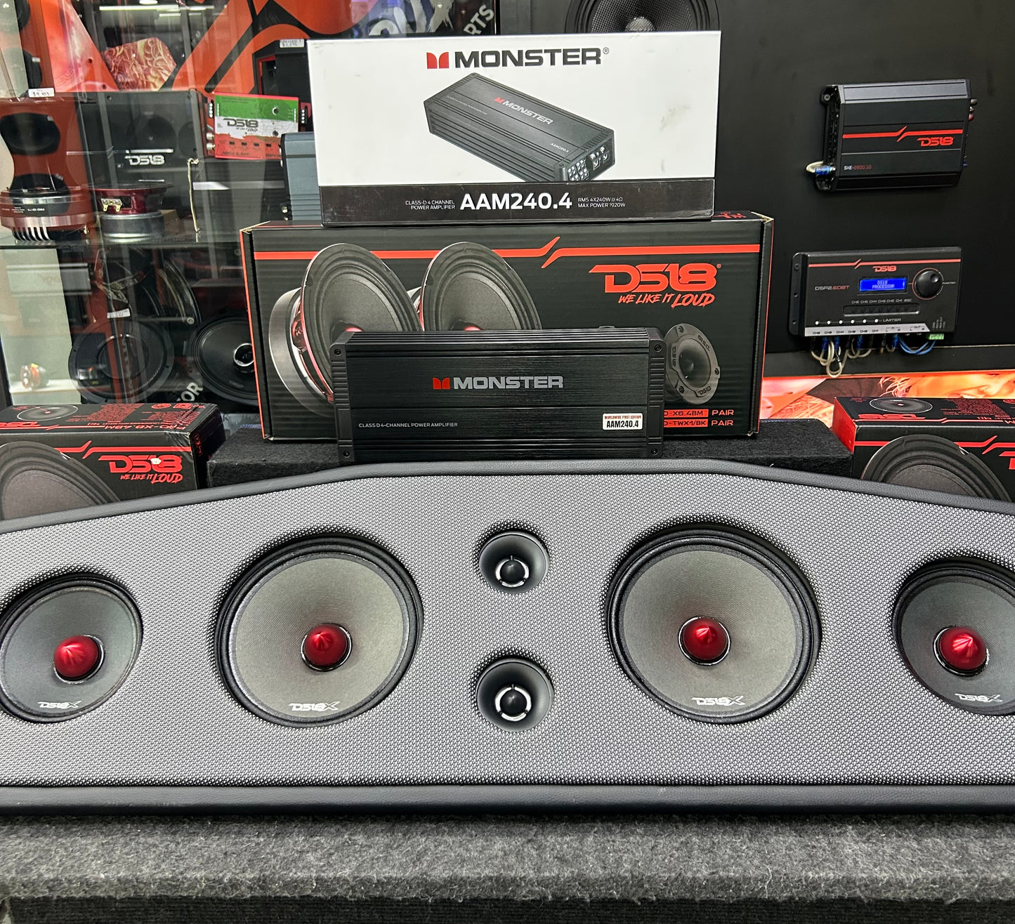 QUE TU AUDIO NO PASE DESAPERCIBIDO SUENA CON GRAN POTENCIA / DS18 / MONSTER / 310726 / HAR