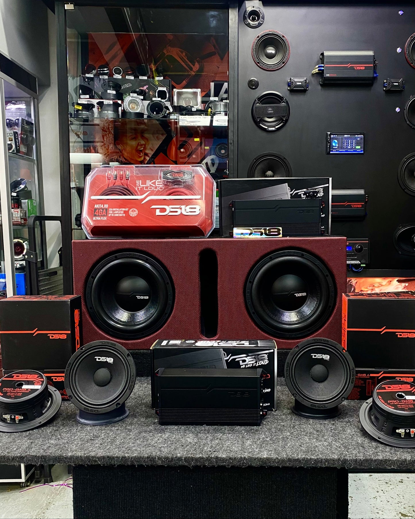 PAQUETE DE PRO-AUDIO / DS18 / 040326 / VDR