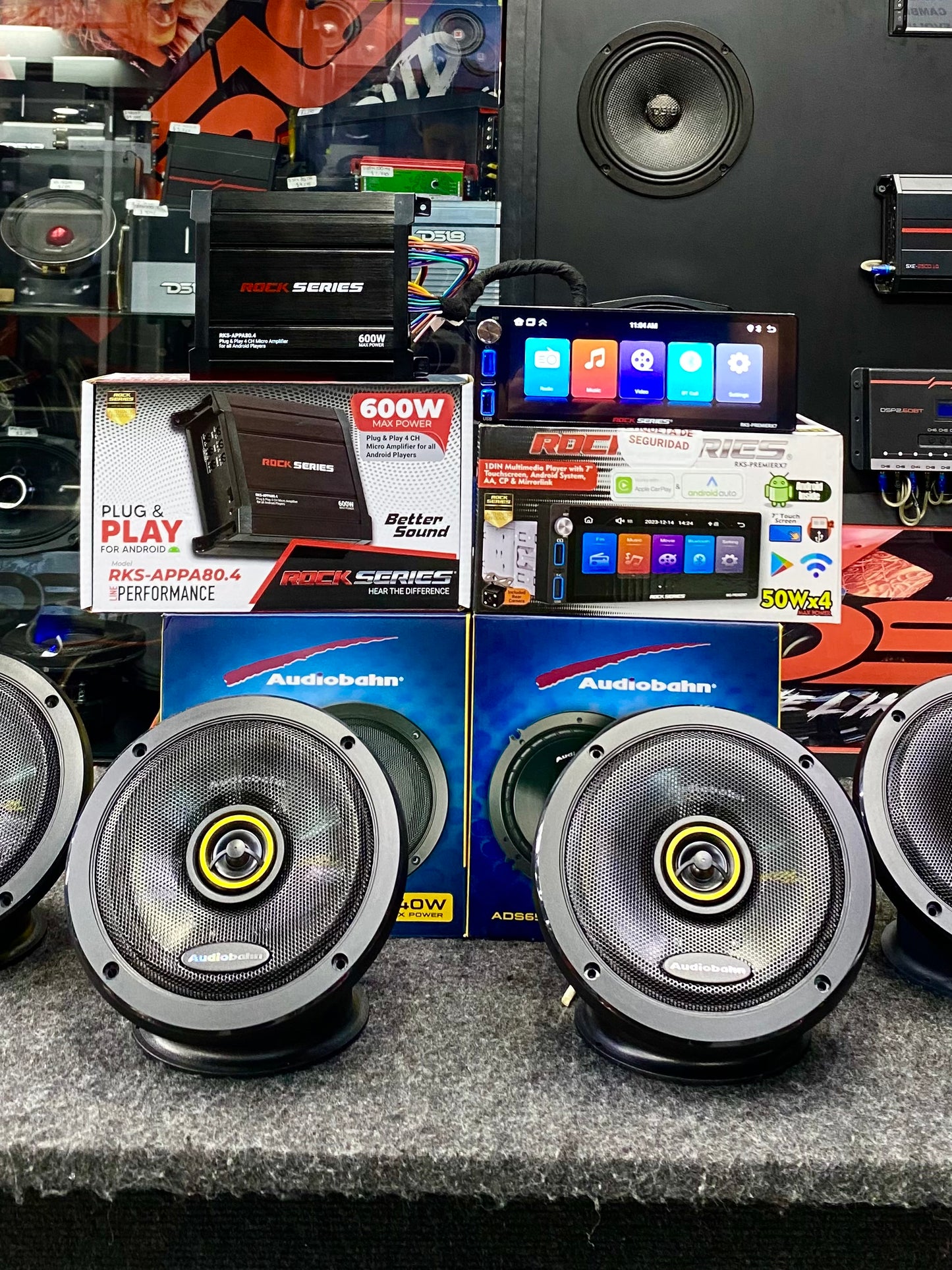AUMENTA LA CALIDAD Y EL VOLUMEN DE TU SISTEMA DE AUDIO / ROCK SERIES / AUDIOBAHN / 100326 / DCA
