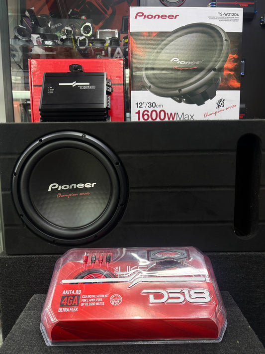 ESTABAS BUSCANDO UN EQUIPO DE BAJEO / PIONEER / DS18 / 020726 / JCP