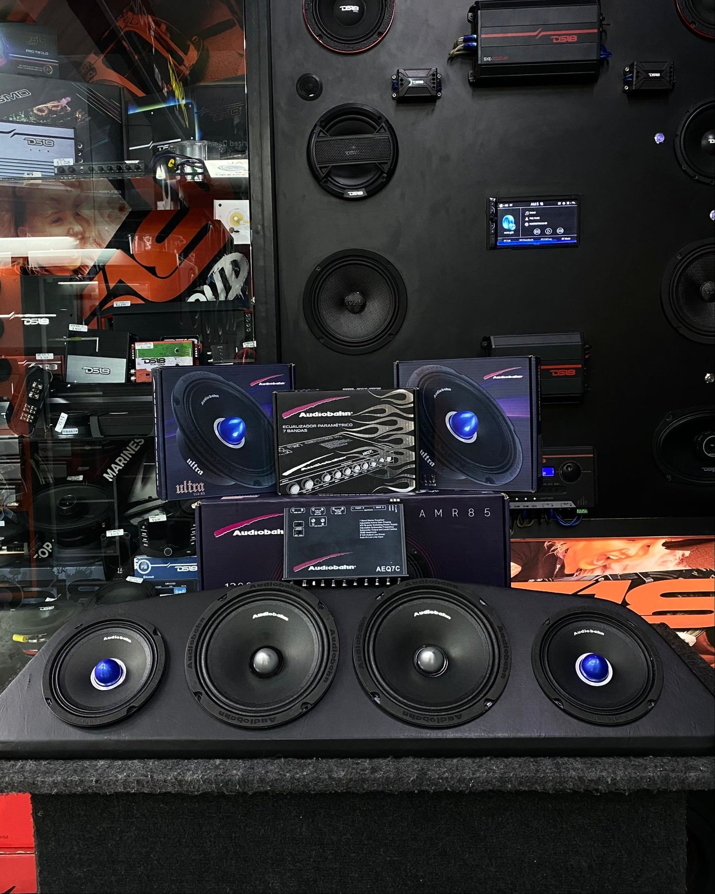 CAMBIA EL SISTEMA DE AUDIO DE TU VEHICULO POR OPEN SHOW / AUDIOBANH / 300126 / VDR