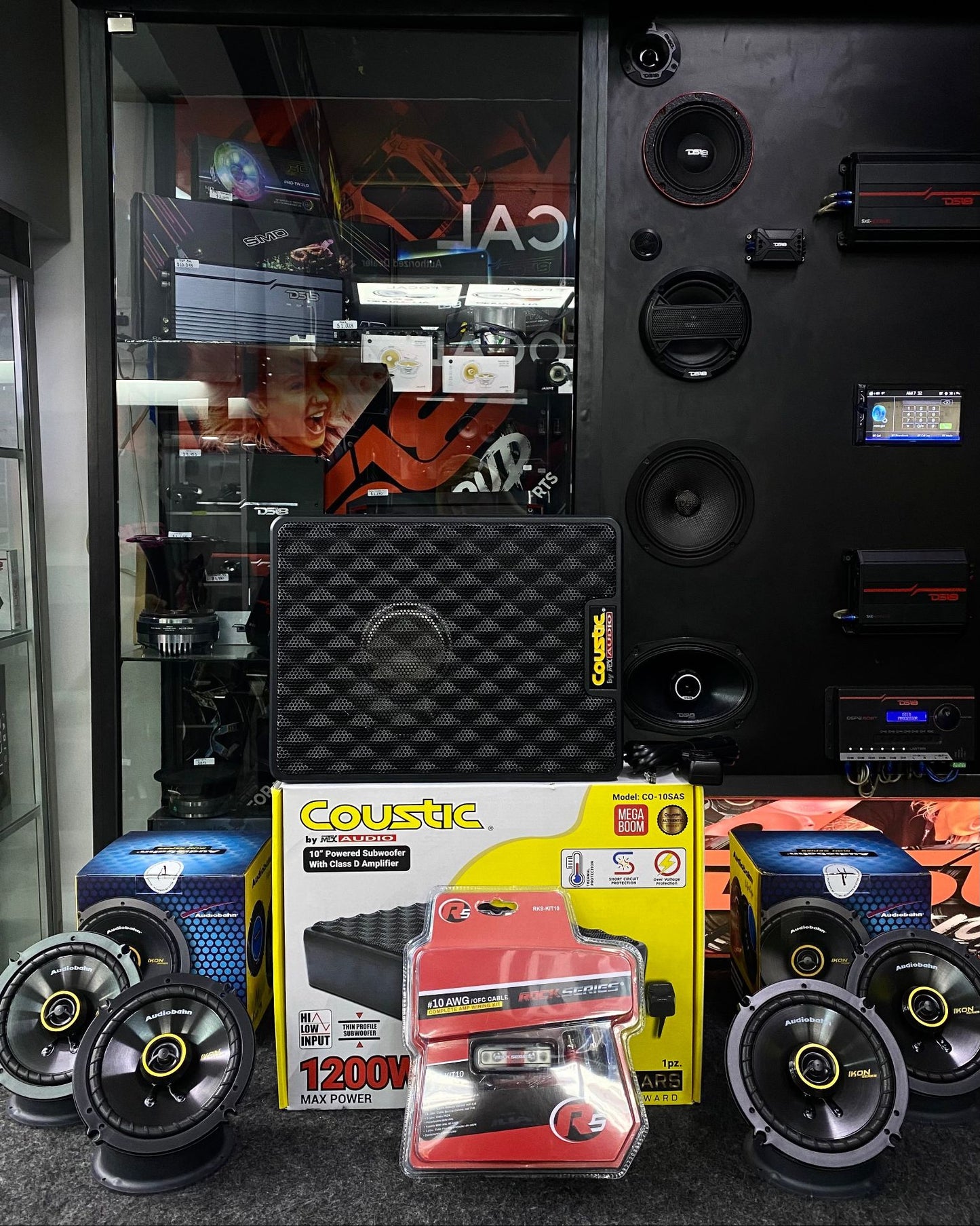 ¿TIENES POCO ESPACIO? Y QUIERES CAMBIAR EL AUDIO DE TU VEHICULO / COUSTIC / AUDIOBANH / 040226 / VDR