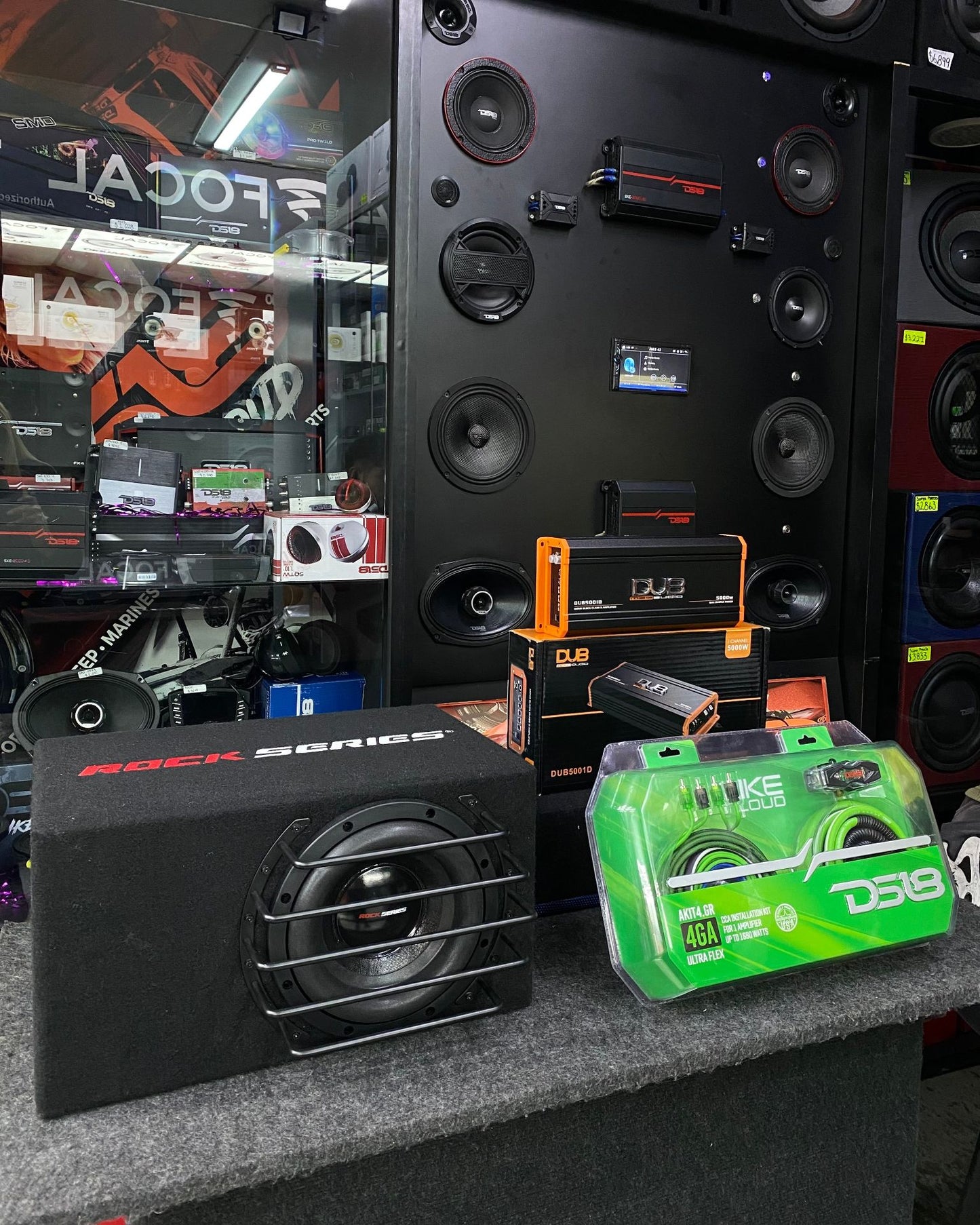 ¿TE GUSTAN PEQUEÑOS PERO POTENTES? / ROCK SERIES / DUB / DS18 / 120226 / VDR